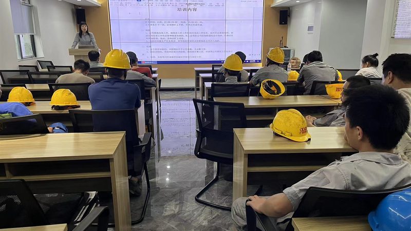 职业培训课程参数解析：课时费背后的考量因素